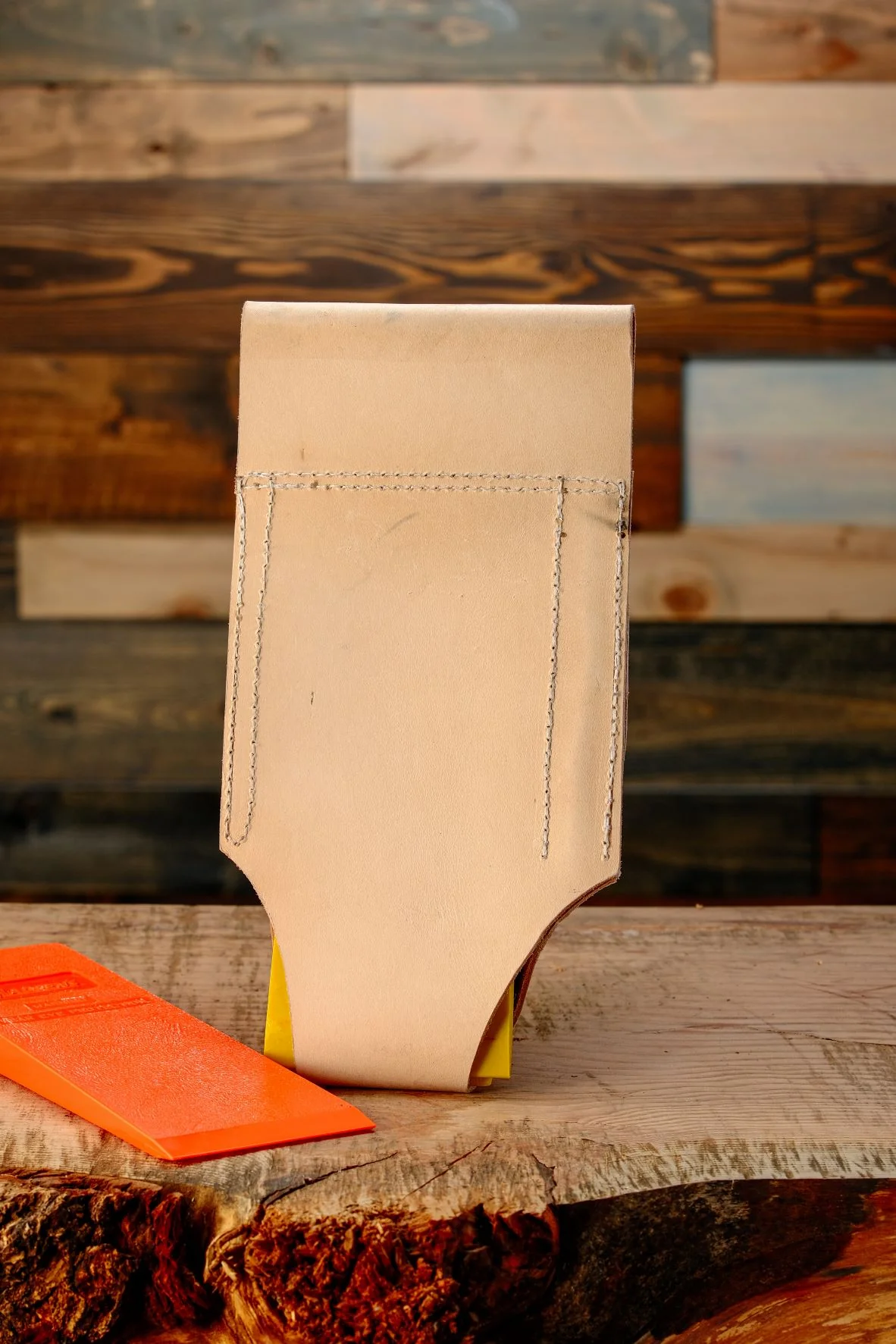 Westcoast Saw Leather Wedge Pouch - Image 4
